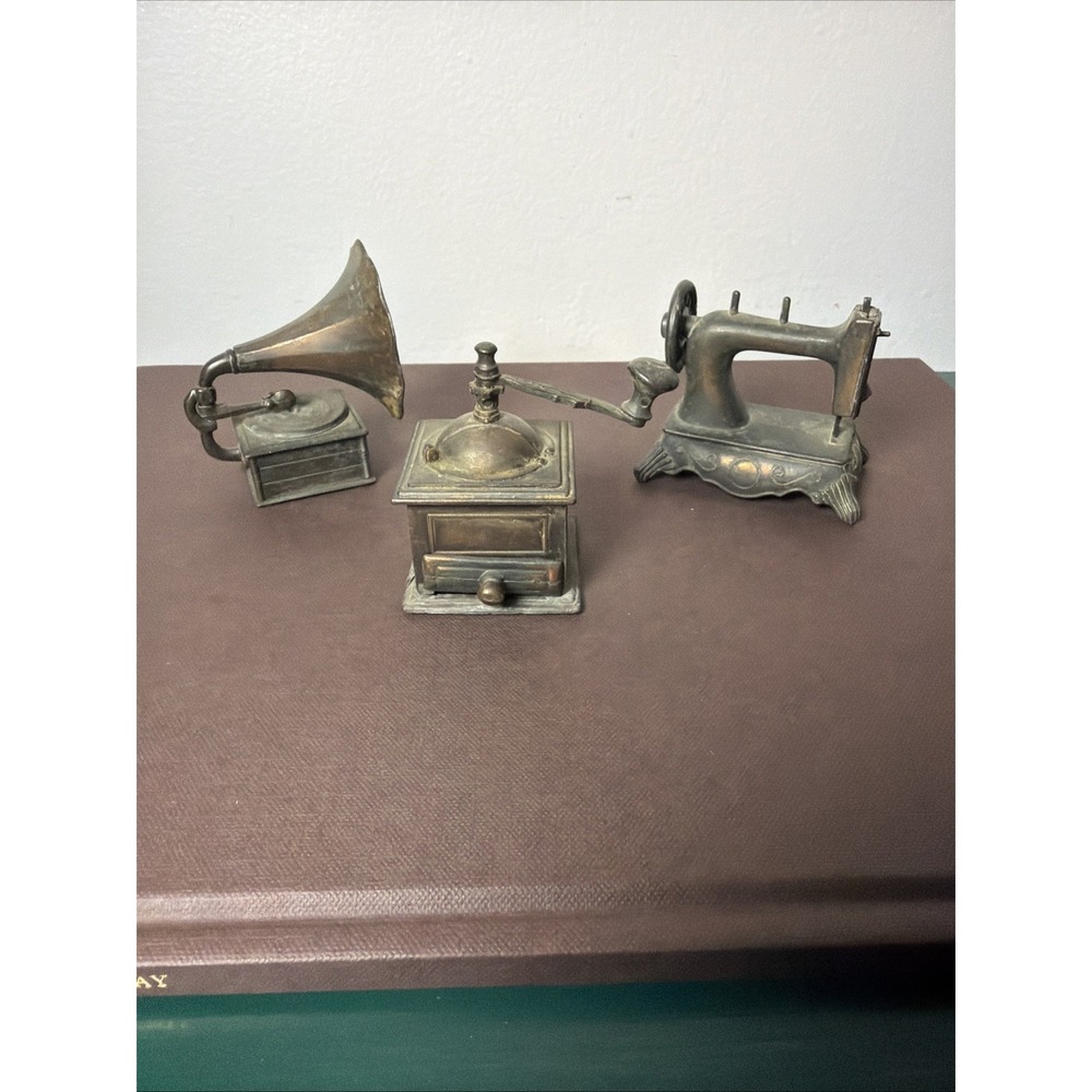 Vintage Die Cast Metal Miniatures Coffee Grinder Sewing Machine Gramophone